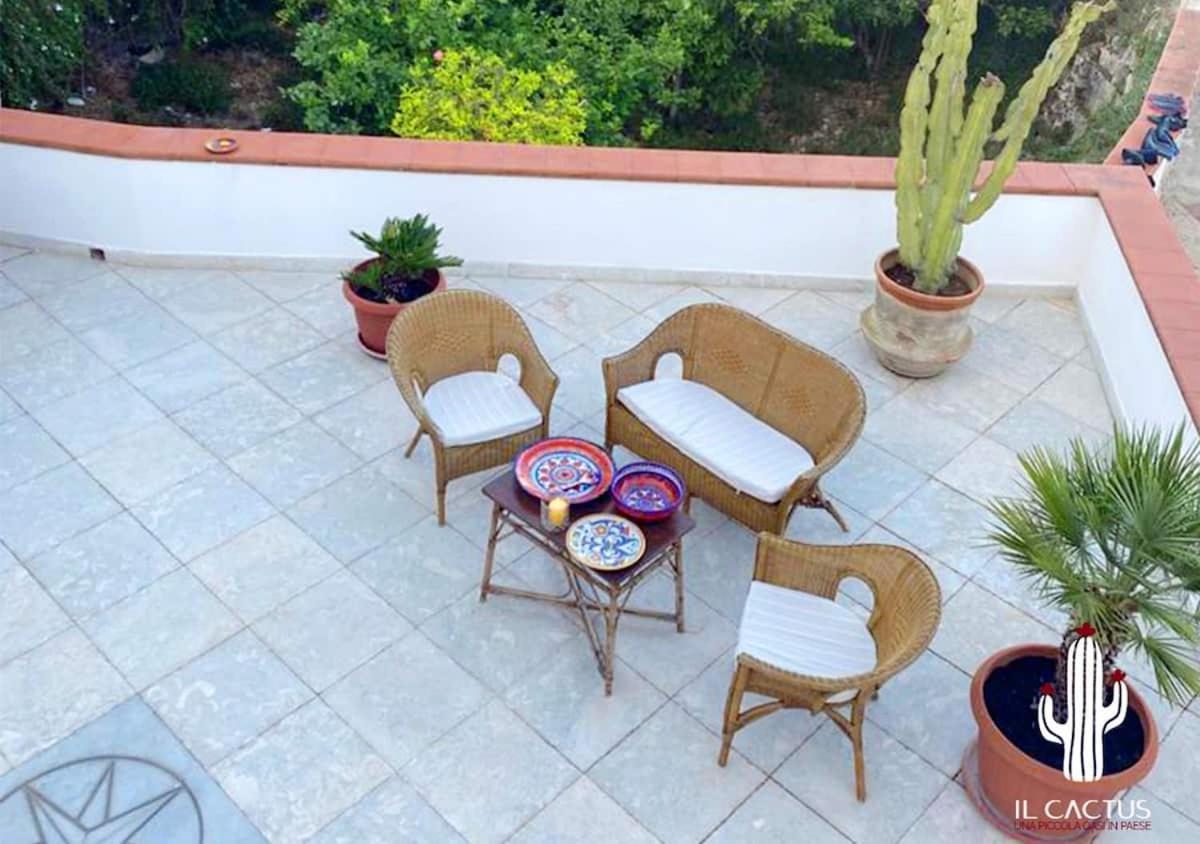 Il Cactus: Una Piccola Oasi In Paese Favignana Buitenkant foto